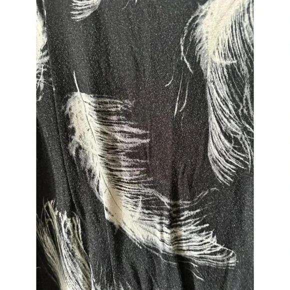 Premise Studio Women’s size 0x-large shirt - Picture 3 of 8